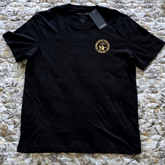 NEW Black and Gold True Religion TShirt size XL - Picture 2 of 4
